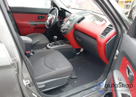 2010 Kia Soul Sport z USA, uszkodzony, nr VIN KNDJT2A25A7028991